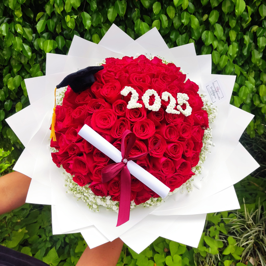 Ramo graduación 100 rosas